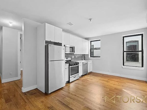 2nd image of 1597 Sterling Pl #3B