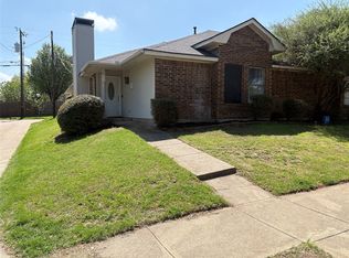 309 Bryant Ln, Cedar Hill, TX 75104