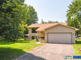 7041 Maryland Ave N, Brooklyn Park, MN 55428