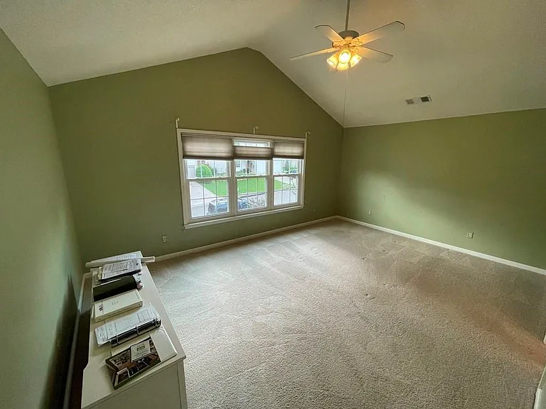 13580 Weycroft Cir — Photo 12