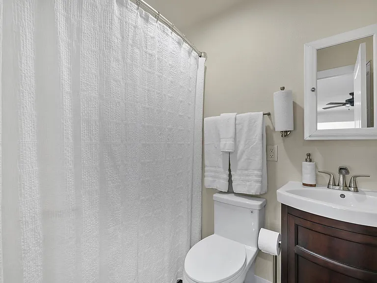725 S Mountain View Dr — Photo 13