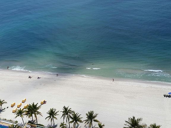 3rd image of 3900 Galt Ocean Dr APT 2314