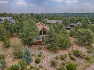 2225 Country Club Dr, Overgaard, AZ 85933