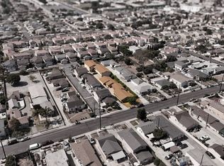 334 E 220th St, Carson, CA 90745