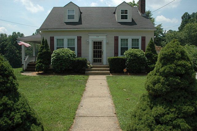 1st image of 734 Herms Hill Rd