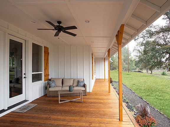 Farmhouse Elevation