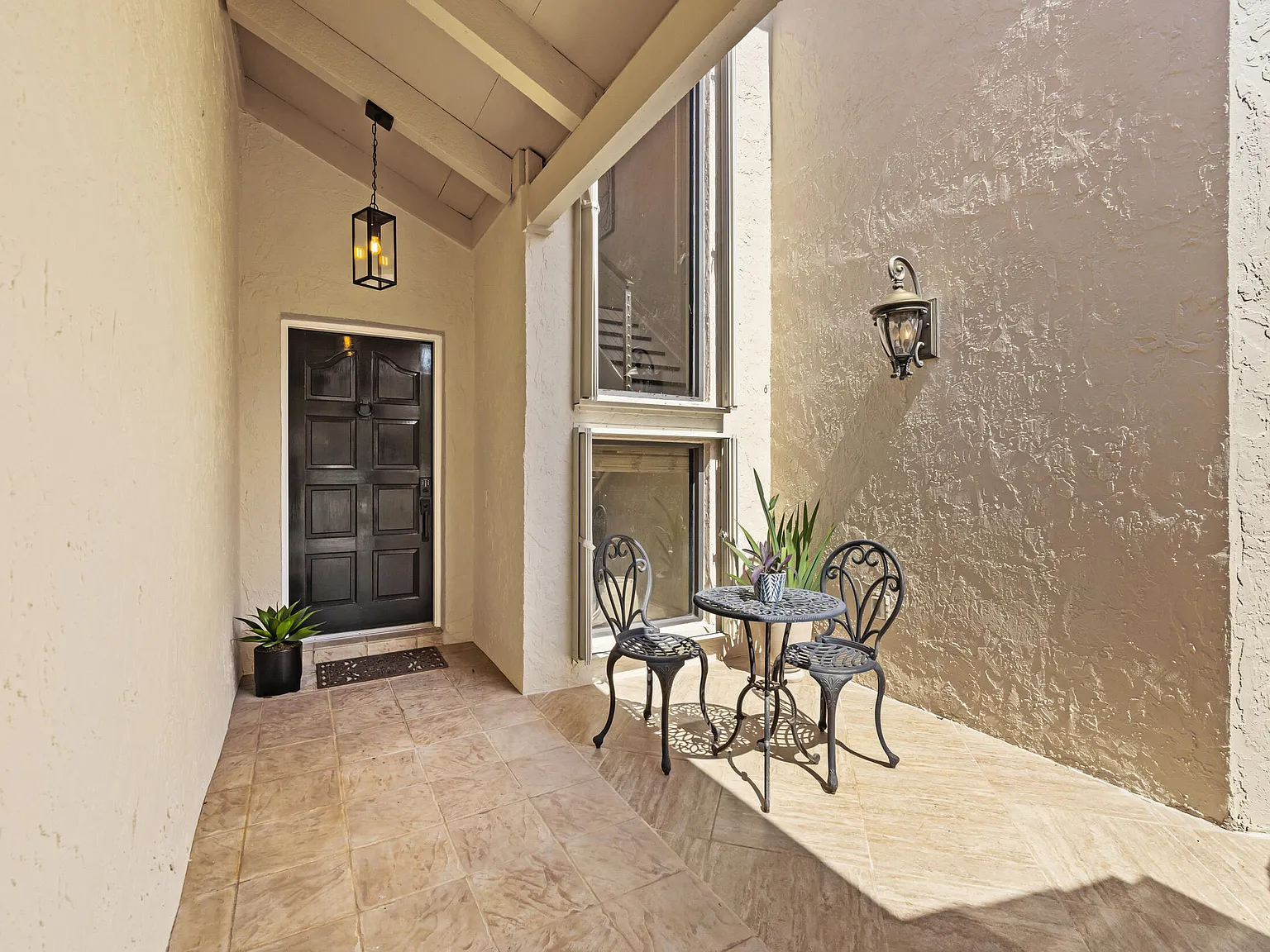 2 bed, 2.5 bath, 1562 sqft, $11,000 — Photo 4