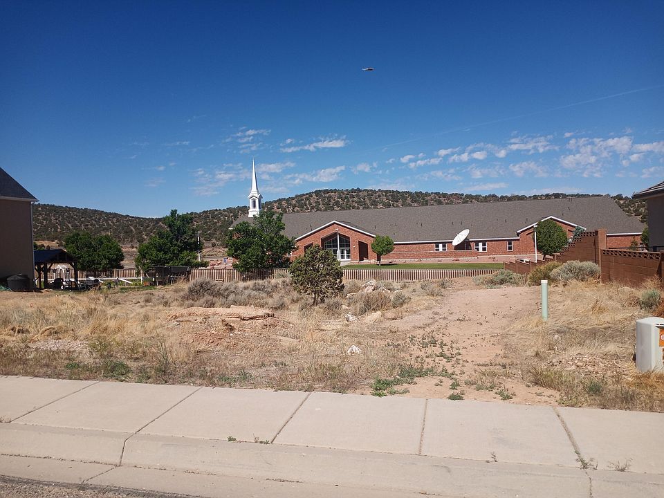 1st image of 436 S Glen Canyon Dr