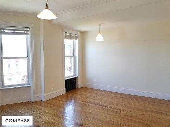 4th image of 334 15th St #3