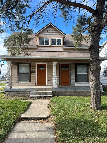 1556 S Belmont Ave #1 Photo 1