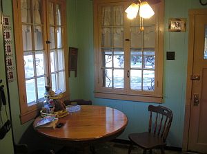 2nd image of 1021 S 16th St