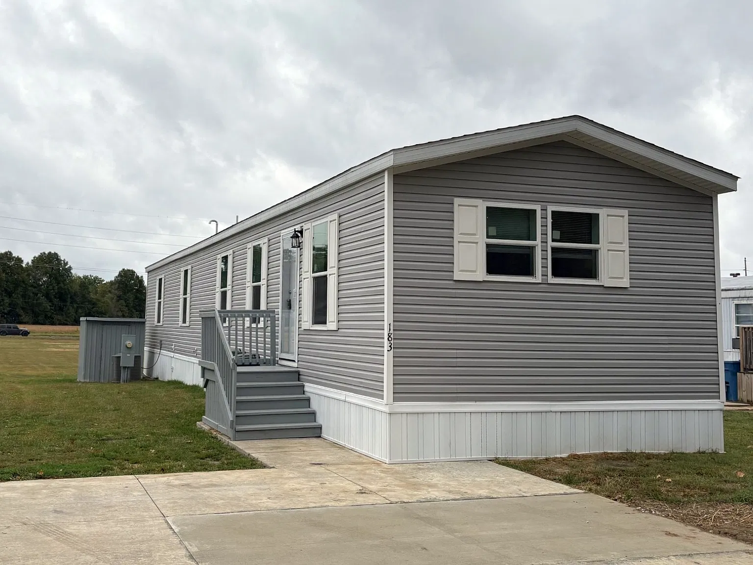 Oak Grove Village — Photo 1