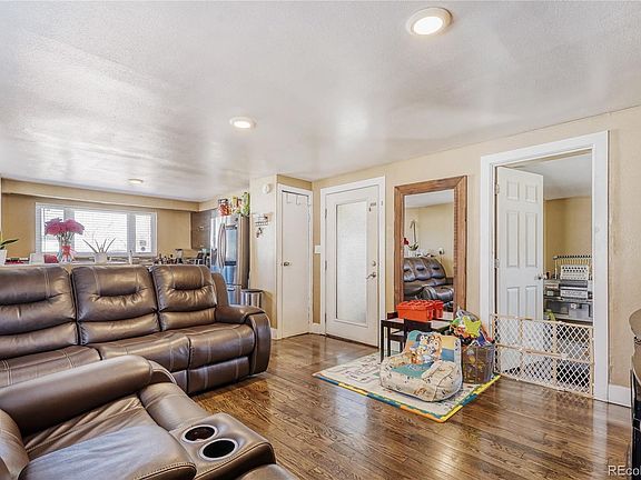 3rd image of 2901 W 63rd Avenue