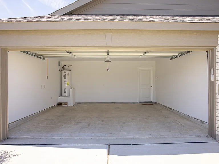 5322 Gabby Pass — Photo 27