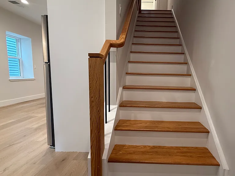 160 Main St #4 — Photo 14