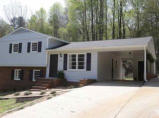 2831 Oak Ridge Ct, Raleigh, NC 27603