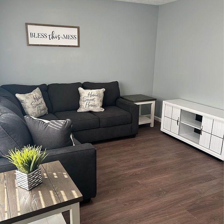 Unit Not Furnished