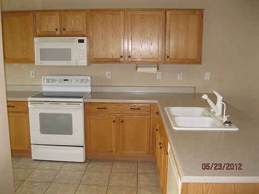 3rd image of 6625 S Pinnacle Ct
