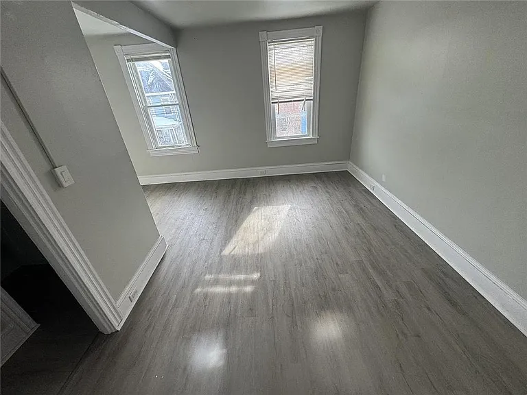 1237 Butler St #2 — Photo 3