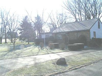 1st image of 11003 W 105th Pl