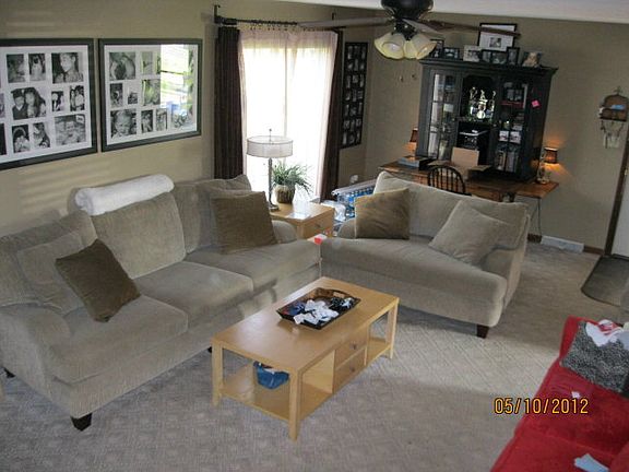 3rd image of 18 Shawnee Ln