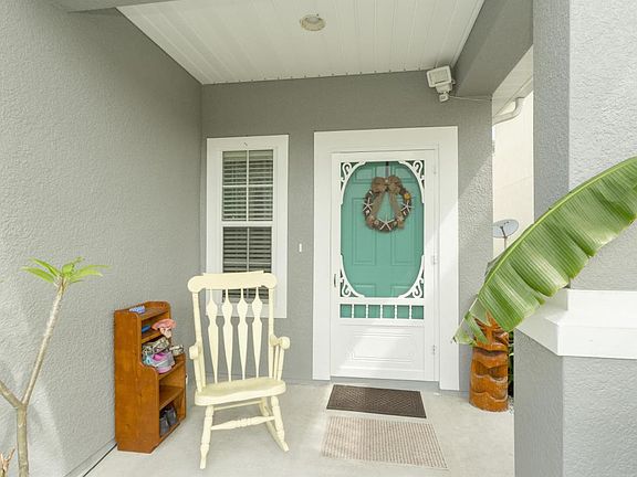 2nd image of 320 Silver Glen Ave