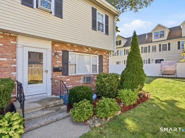 63 Maple Tree Avenue #F, Stamford, CT 06906
