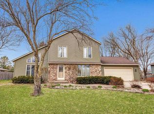 240 Scout Way, De Pere, WI 54115