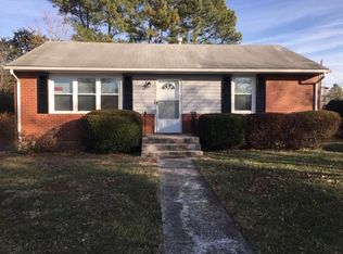 1421 Cove Rd NW, Roanoke, VA 24017