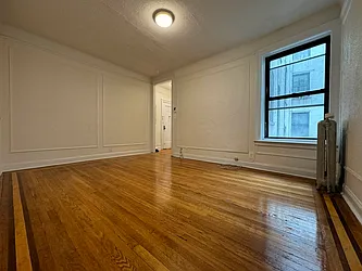 Rented by Hillel Realty Group