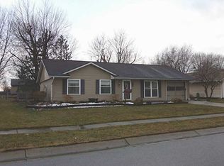 823 Heather Dr, Saint Marys, OH 45885