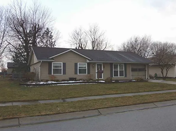 823 Heather Dr, Saint Marys, OH 45885