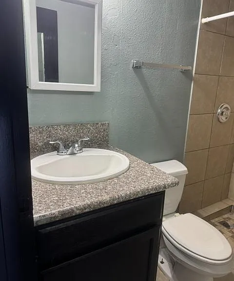 Unit Photo