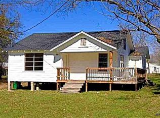 114 Nolte Dr, Naples, TX 75568