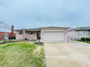 12224 Grindley Dr, Sterling Heights, MI