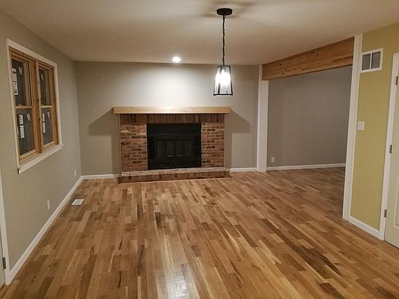 Dining / Sitting Area