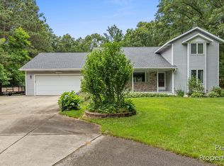 2580 Lakewood Rd, Whitehall, MI 49461