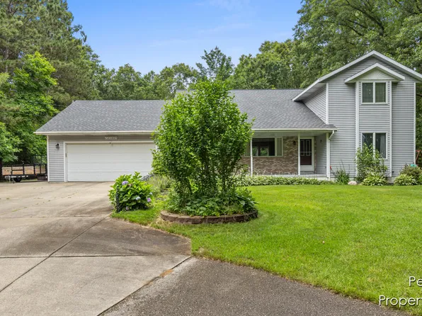 2580 Lakewood Rd, Whitehall, MI 49461