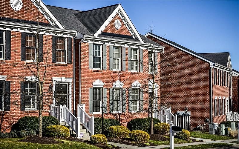 1st image of 318 Marshall Heights Dr