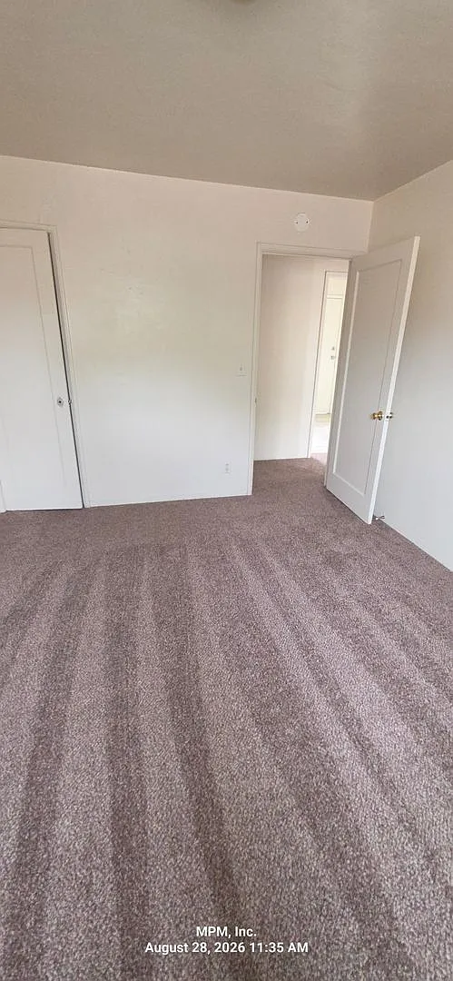 134 Capitol Hill Drive Apts — Photo 2