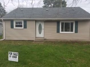 200 S Lester St, Capac, MI 48014