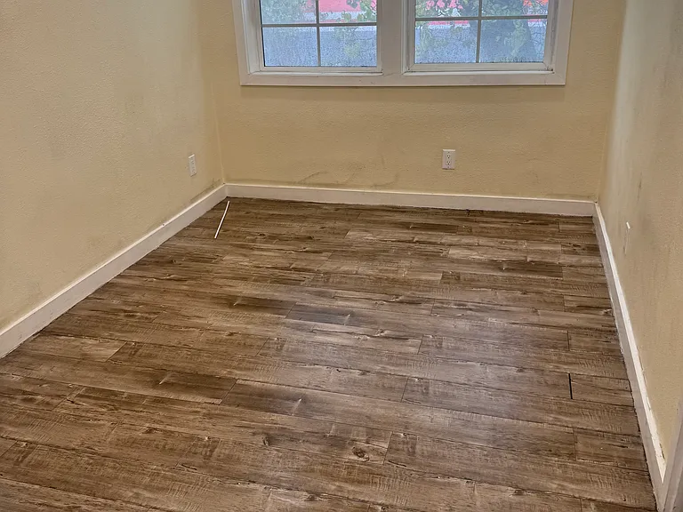 1412 W Florence Ave #1414-1/4 — Photo 6