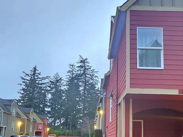 1517 SE 127th Ave #9 — Photo 4