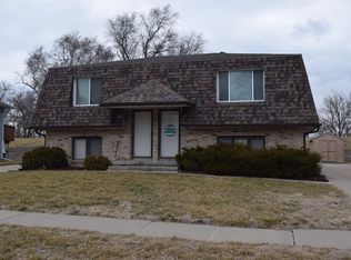 83 Glenview Dr, Council Bluffs, IA 51501