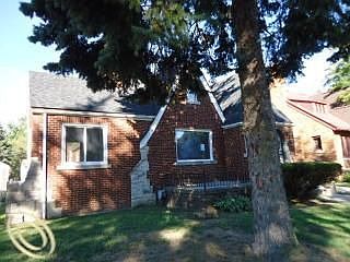 2nd image of 14943 Piedmont St