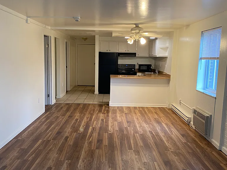 The North Main Apartments — Photo 22