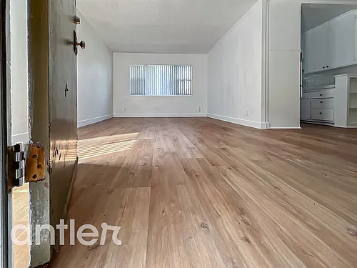 3917 Stevely Ave #Z1 Photo 1