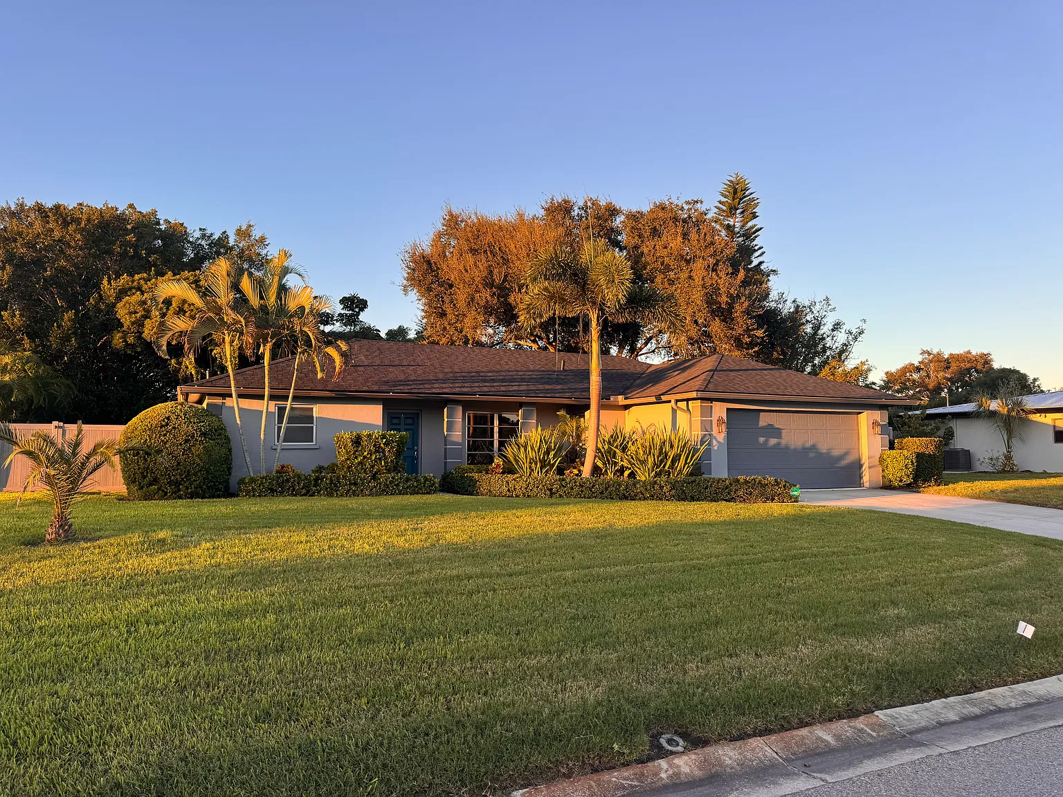 3 bed, 1556 sqft, $3,000 — Photo 2