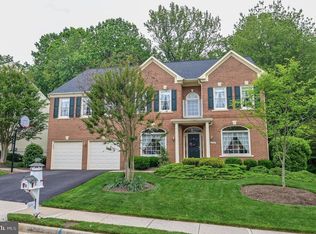 7831 Valleyfield Dr, Springfield, VA 22153