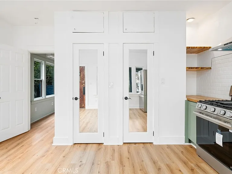 332 N Daisy Ave — Photo 11